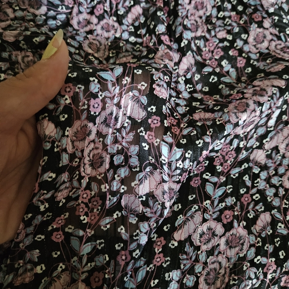 Zara Sheer Floral Knotted Front Crop - Picture 11 of 12